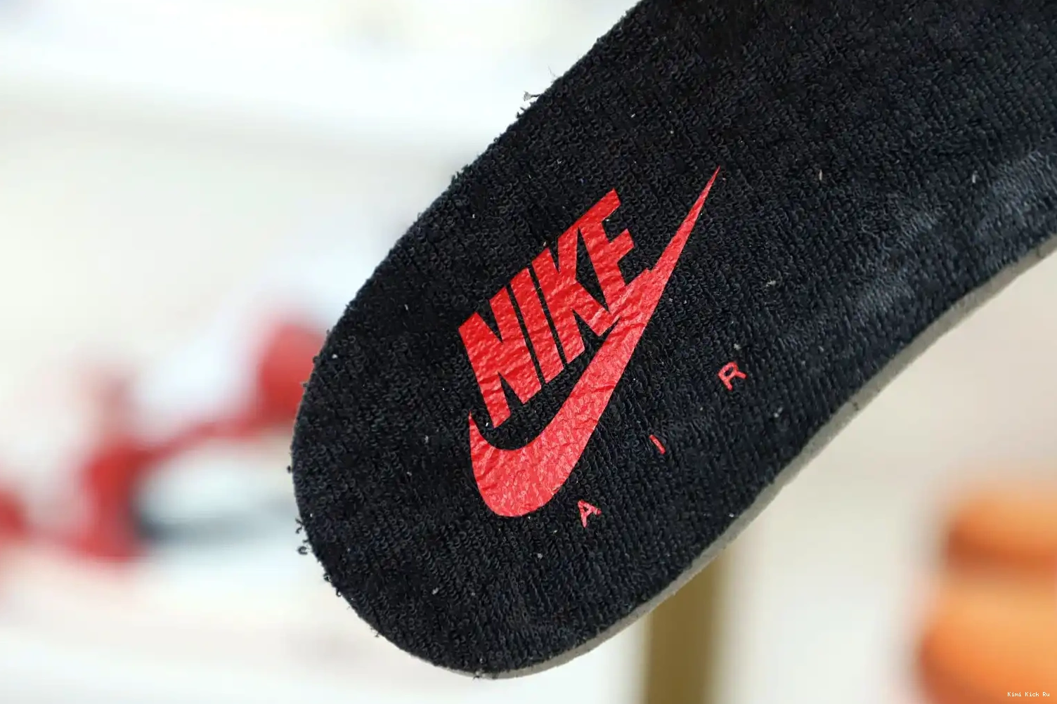 White Jordan Retro Air Kimikick 4 Cement 0706